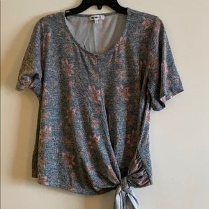 William Rast short sleeve top.